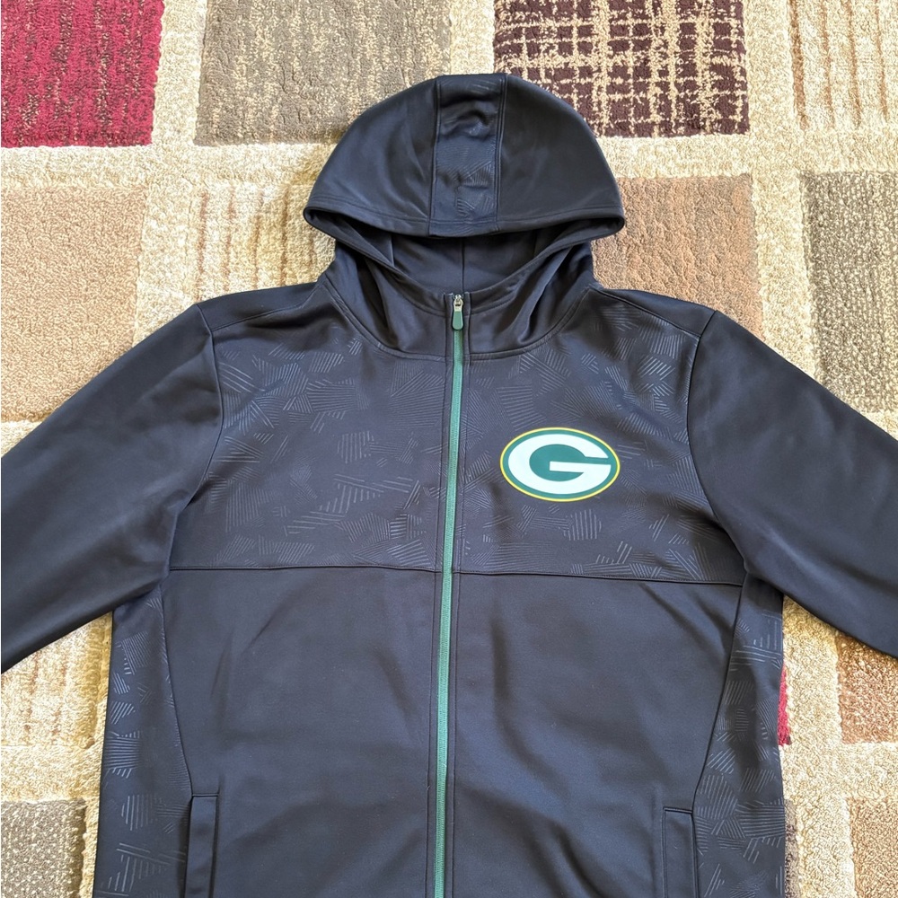 Black Hooded Jacket with Green Bay Packers Logo